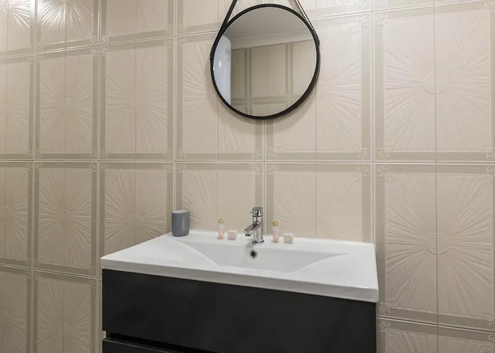 Apartment Sea Peace With Free Parking Warna